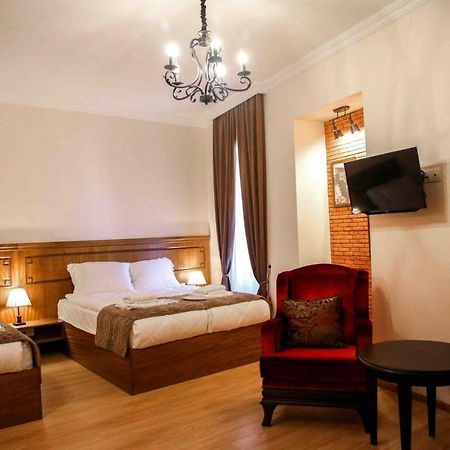 B&B Rooms 第比利斯 外观 照片